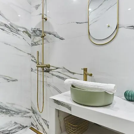 Champs Elysee Bu Prestige Apartment